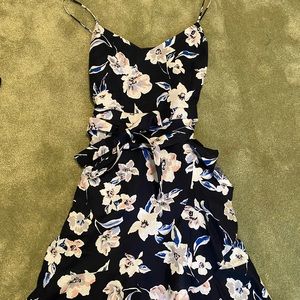 Banana Republic size 8 midi length dress